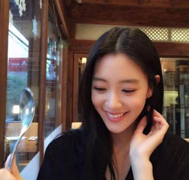 资讯6